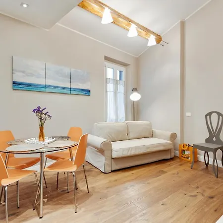 Guesthost - Palazzo Pitti & Ponte Vecchio Cozy Flat Lejlighed Firenze