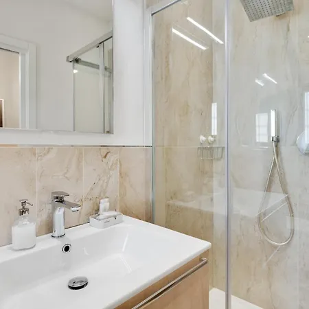 Guesthost - Palazzo Pitti & Ponte Vecchio Cozy Flat Firenze