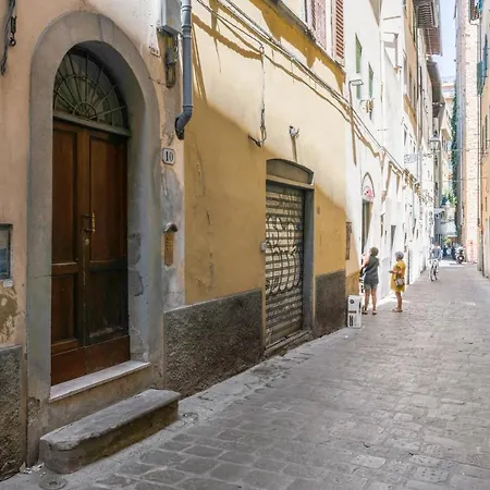 Appartement Guesthost - Palazzo Pitti & Ponte Vecchio Cozy Flat *